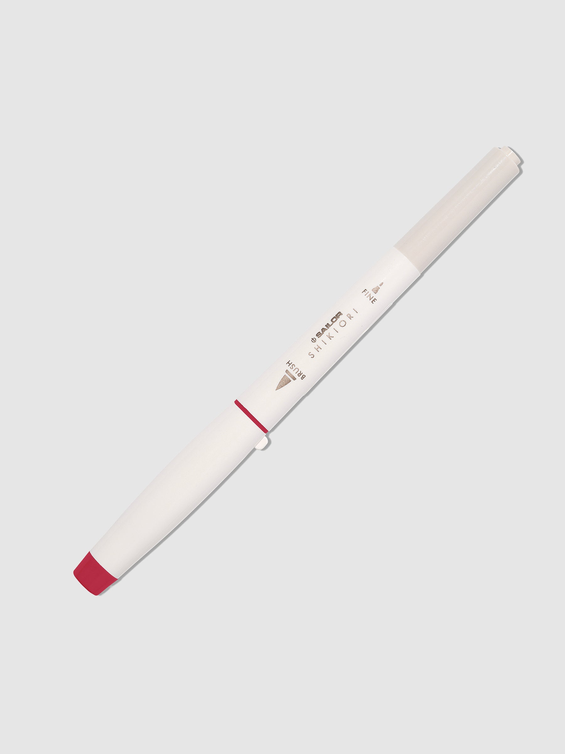 Brush pen displayed on a neutral background. Color pictured is Yodaki.