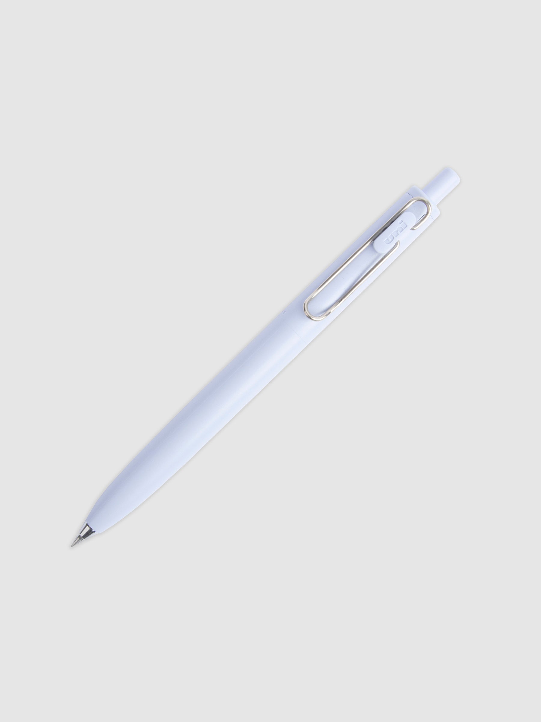 Seafog pen turned to the right against a neutral background.