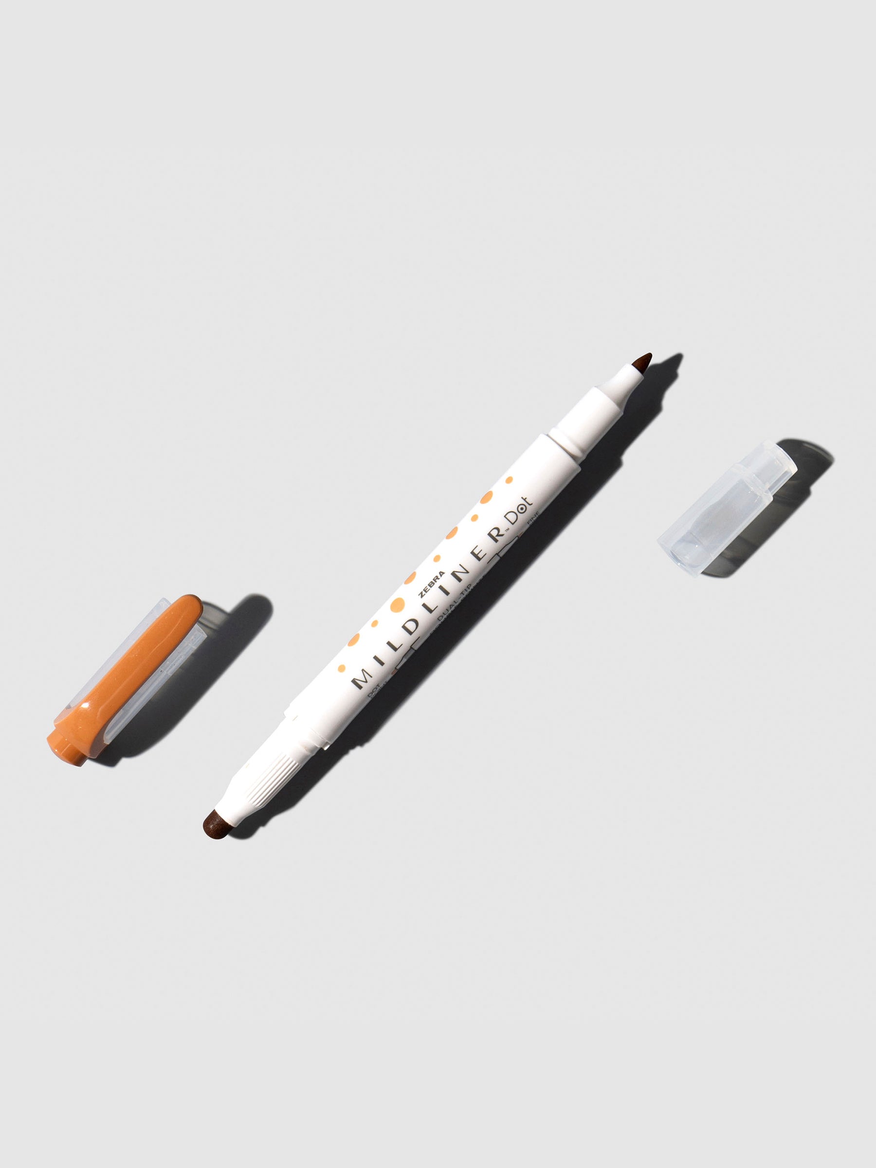 Mildliner highlighter displayed on a neutral background. Color shown is copper.